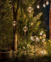 Syphasfera Catellani Smith Prediger In 2020 Aussenbeleuchtung Aussenlampe Licht Im Garten