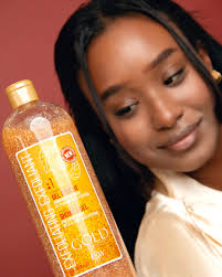 ✨ Exfoliate to perfection this Valentine's with GOLD Exfoliating Shower Gel  ✨ Reveal radiant, silky-smooth skin with every wash. Because luxury starts  with self-care. 💛 #FwParisGold #MadeInFrance🇫🇷 #GlowLikeGold