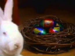 Brown 7 minis 8 pretzel guy appearance: Cadbury Cream Egg Commercial Youtube