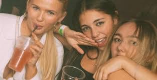 Isabella Eckert's Instagram, Twitter & Facebook