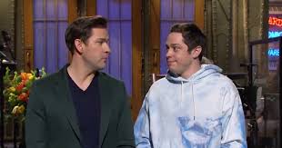 Glenn close managed to keep all her costumes news. 5d9l14jve 9xem