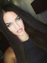 Dark Hair Blue Eye Combo Is Stunning Beautiful Hair Black Hair Blue Eyes Beauty