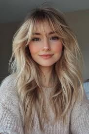 34 Transformational Curtain Bangs Hairstyles to Inspire You