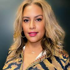 Join us in welcoming Sonia Brown to our Parkfield Escrow team as the new  Director of Client Affairs! 🎉 Let's embark