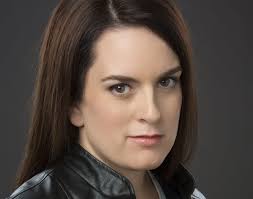 Actress Amber Dawn Fox Chats With Us About “Descending” and “The Haunting  of Four Points”