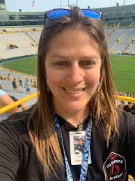 Today I walked in the 2021 9/11 Memorial Stair Climb at Lambeau Field in  Green Bay, WI. Yesterday I picked up my shirt & was able to choose a badge  to wear