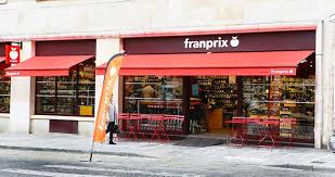 Vous n'allez plus au supermarché mais préférez un magasin à taille humaine. Deux Magasins Franprix Pilles Par Une Centaine De Jeunes En Colere A Paris Hier Jean Marc Morandini