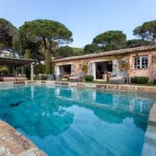 Haus kaufen in saint tropez kompetent exklusiv & leidenschaftlich mit engel & völkers häuser in saint tropez kaufen 800 standorte starke expertise Referenzen Elbstil