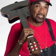 Listen to Jorginho do Império