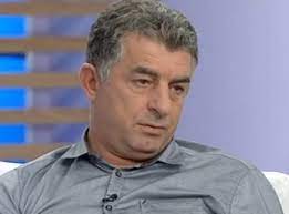 Το συγκινητικό μήνυμα της αδερφής του για τη γιορτή του οι συγχωριανοί του έχτισαν εκκλησάκι στη μνήμη του. Giwrgos Karaibaz Anhmera Ths Giorths Toy Oi Sygxwrianoi Toy Egkainiasan Ena Ekklhsaki Sthn Mnhmh Toy Eidhseis Nea To Bhma Online