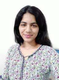 Garima Singh's Instagram, Twitter & Facebook