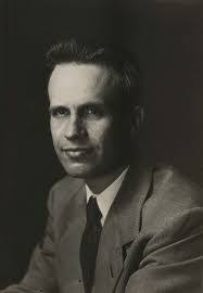 Kim Tefft's Instagram, Twitter & Facebook