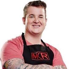 Travis Thomson (@TravisTThomson)