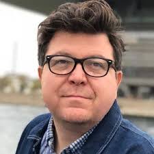 Anne Bechdolt's Instagram, Twitter & Facebook