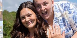 Christina Taranto's Instagram, Twitter & Facebook