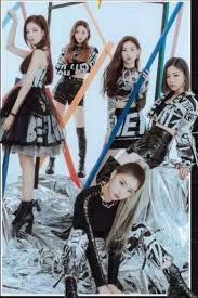 Itzy wannabe (not shy (english ver) 2021). Itzyå›žå½'èˆžå°å¤§å˜èº« æˆå'˜æœ€æ–°å'åž‹ å'è‰²è¶…å¸ç› æ¥ æœ¨è½©