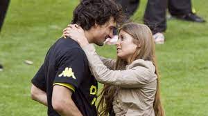 Nachdem er beim fc bayern münchen alle jugendmannschaften durchlaufen hatte, spielte er ab 2008 mehr als acht jahre lang für borussia dortmund. Mats Hummels Freundin Cathy Fischer Bin Mehr Als Nur Spielerfrau