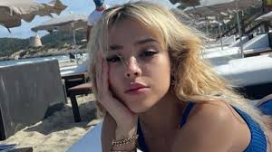 Danna paola — sola 03:03. Danna Paola Shows How To Wear A Blue Bikini This Season