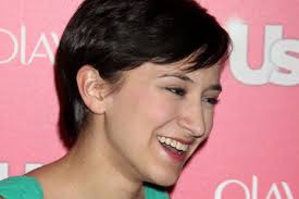 She earned her net worth by working on several tv series and movies. Zelda Williams Wants Majora S Mask 3d Zelda Dungeon