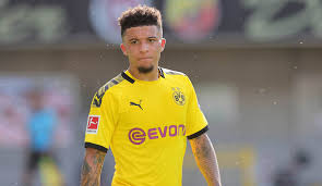 Denn das ausweichtrikot überrascht durch ungewöhnliches design. Bvb News Und Geruchte Dortmund Verlangt Wohl Rekordablose Fur Jadon Sancho