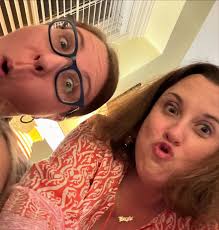 Grateful for: Kids who humored me by wearing matching outfits for the day,  a last-minute run to HomeGoods, the Rosenberg's extra chairs, my Auntie  Ei's cheesy onions, my MIL's shrimp dip of