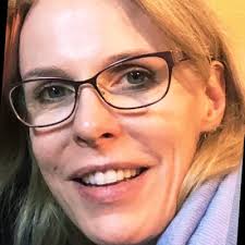 3 Ways You Can Support a Coworker Who's Been Laid Off (Like Me) First, I  want to say this: I know it wasn't your fault. Layoffs are tough, and it's  hard to