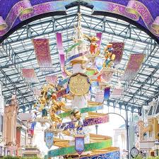 whos going to be at tokyo disneyland on the first day of the 35th anniversary only 15 more days this gorgeous display in the wor ディズニー35周年 ディズニー夏祭り ディズニーランド