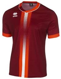 45 desain baju kaos bola perkembangan cetak sablon kian berkembang pesat, terpenting dalam industri baju.pakaian sablonan masih jadi favorit para kebanyakan orang. 27 Contoh Gambar Desain Kaos Futsal Warna Merah Terbaru Gambar Kaos Jersey