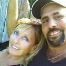 Lisa Cayton's Instagram, Twitter & Facebook