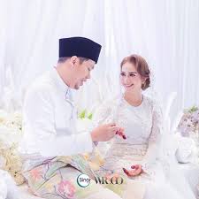Dilaporkan, pelawak, jep sepahtu bersedia menerima sari yanti sebagai teman hidup andai wanita itulah yang ditakdirkan sebagai jodohnya. Miss Banu Story Jep Sepahtu Sari Yanti Selamat Bernikah
