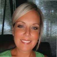 Linda Resh's Instagram, Twitter & Facebook