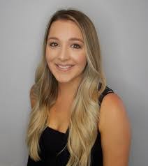 Amber Drake's Instagram, Twitter & Facebook