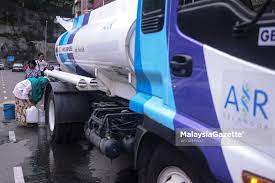 .following unscheduled water disruptions caused by technical problems with the raw water filtering system at the sungai langat water treatment plant. Water Disruption In Ampang