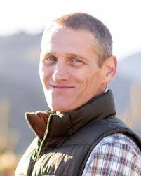 Chris Monks's Instagram, Twitter & Facebook