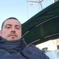 9 "Marcel Glass" profiles