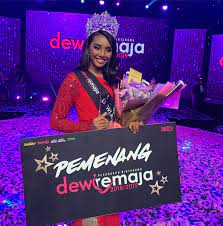 Check spelling or type a new query. Kontroversi Kelab Malam Dan Arak Gelaran Dewi Remaja 2018 2019 Haneesya Hanee Ditarik Balik