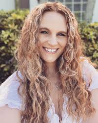 Here's to another trip around the sun! I had a great birthday yesterday,  and can't wait to celebrate again over the next couple of days!  #birthdaygirl #anothertriparoundthesun