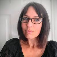 70+ perfiles de «Dyanne»