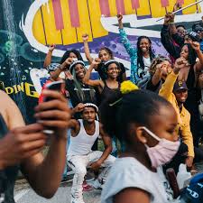 Juneteenth spiked in lookups on june 17th, 2021, two days before it itself occurred, as president biden announced that the date would henceforth be a national holiday. Imnku4ra2xow2m