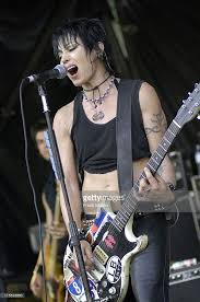 Joan Jett And The Blackhearts During 2006 Vans Warped Tour Atlanta At Hifi Buys Amphitheatre In Atlanta Georgia United S Joan Jett Blackhearts Punk Outfits