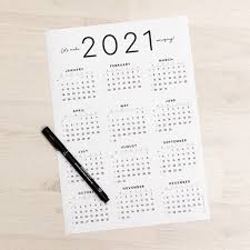 Das jahr 2021 hat 52 kalenderwochen und beginnt am freitag, den 1. Personlig Almanacka
