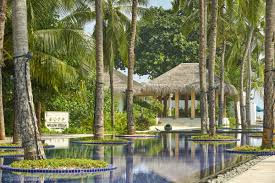 These villas also include a private pool (18sqm) overlooking the ocean. Fairmont Maldives Sirru Fen Fushi Maldives