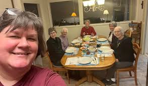 Sisters celebrate 175th anniversary with Korean feast