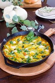 Pumpkin, butternut squash, sweet potatoes, and more autumn ingredients await! Delicious Fall Dinner Party Menu Inspiration For Moms