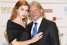 Die beiden leben eine öffentliche liebe, mit skurrilen momenten. Nathalie Volk Und Frank Otto Jetzt Sprechen Sie Uber Ihre Trennung Gala De