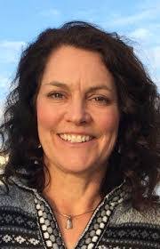 Meredith Mcinnis's Instagram, Twitter & Facebook