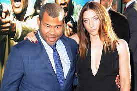 Her mother tongue is english.chelsea peretti used social media sites like twitter, facebook and. Chelsea Peretti Lashes Out At Tsa For Ruining Honeymoon Page Six