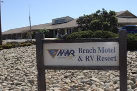 Leisure reservations open to cac holders only; Beach Motel At Nbvc Point Mugu Closing For 6 Month Renovation