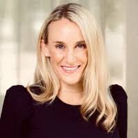 Latisha Simpson's Instagram, Twitter & Facebook