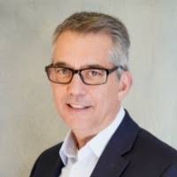 Scott Grissom's Instagram, Twitter & Facebook